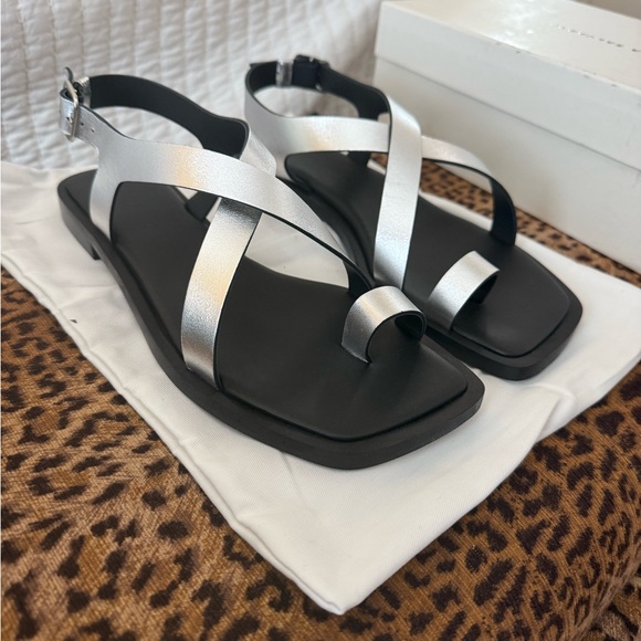 Freda Salvador Paxton Sandal in Silver Calf Size 9.5 - Picture 5 of 6